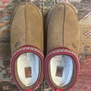 Ugg Size 8 Tazz Mule